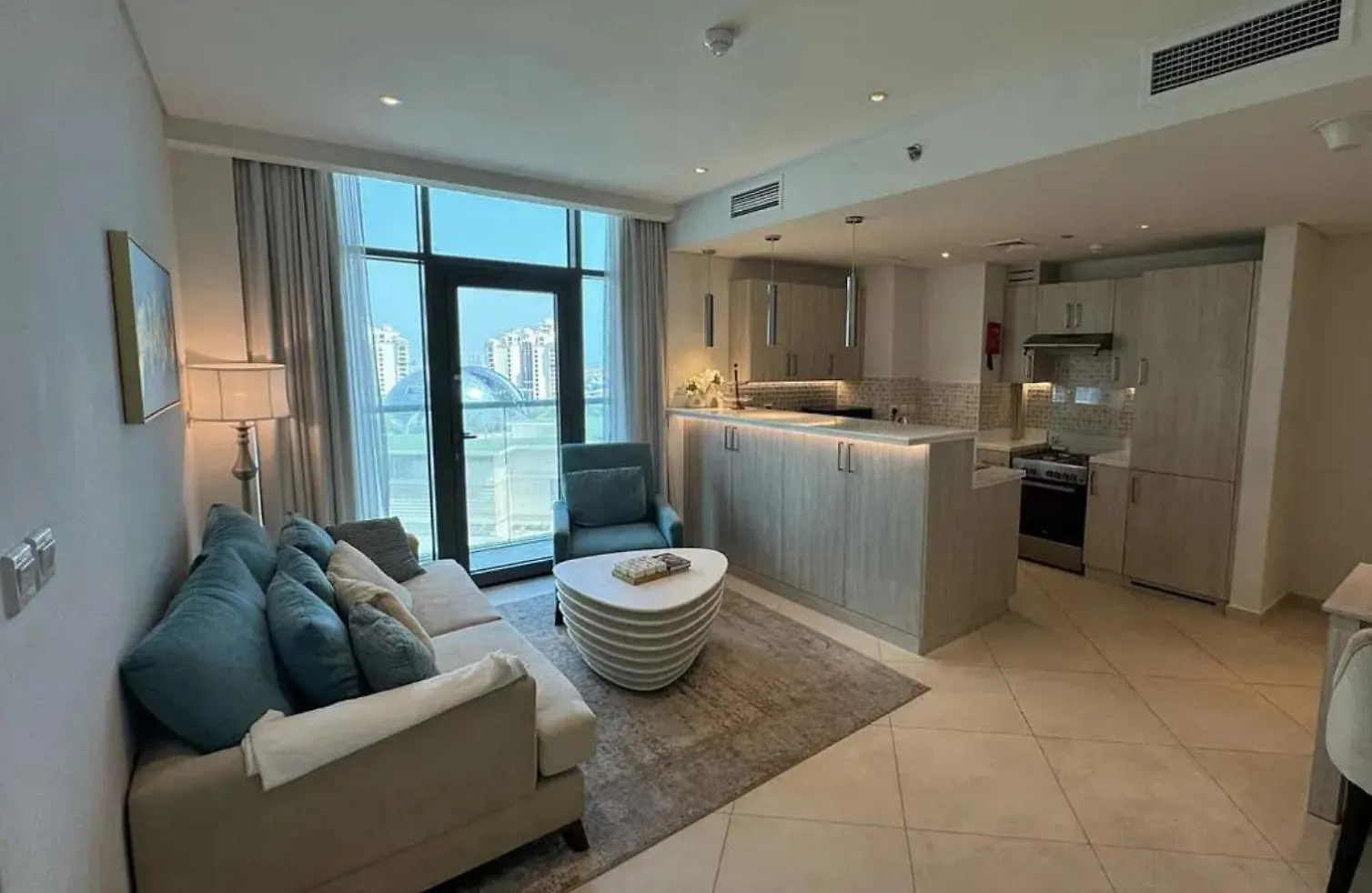 Seven Palm Luxury 1 Bedroom Dubai Apartment